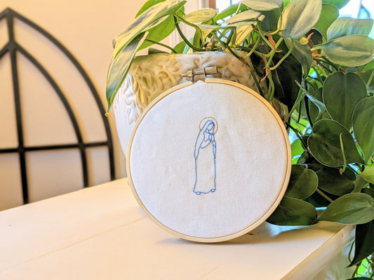 Marian Outline: Embroidery Stick and Stitch Sticker